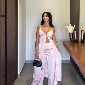 Elegant Pink Women's tunic set beautiful 😍 light pink new